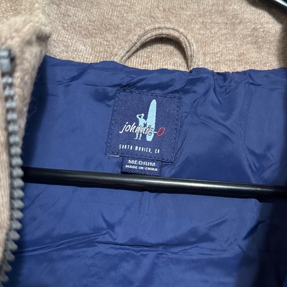 Johnnie-o Mo Vest Camel medium new - Picture 3 of 7